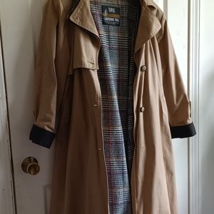 London fog trenchcoat
